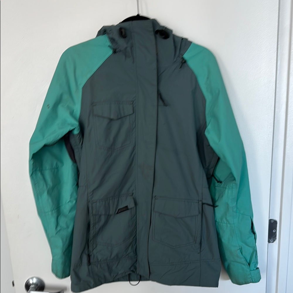 Dakine Green and Teal Ski Jacket